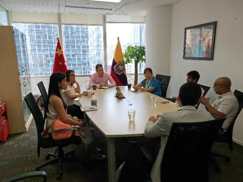 Overseas customer project meeting